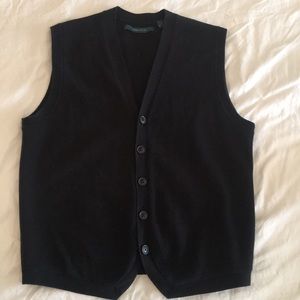 Men’s black Perry Ellis sweater vest